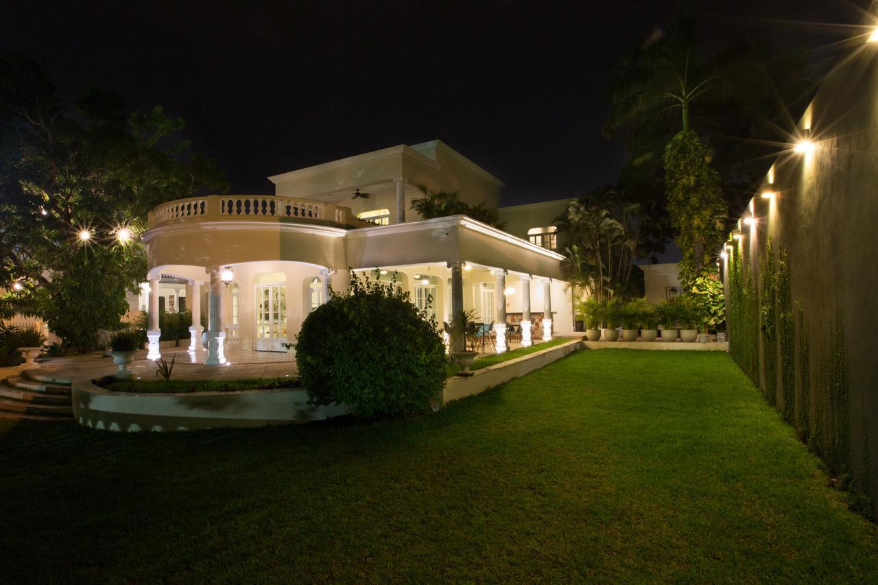 Delfina Boutique Hotel Merida Luaran gambar