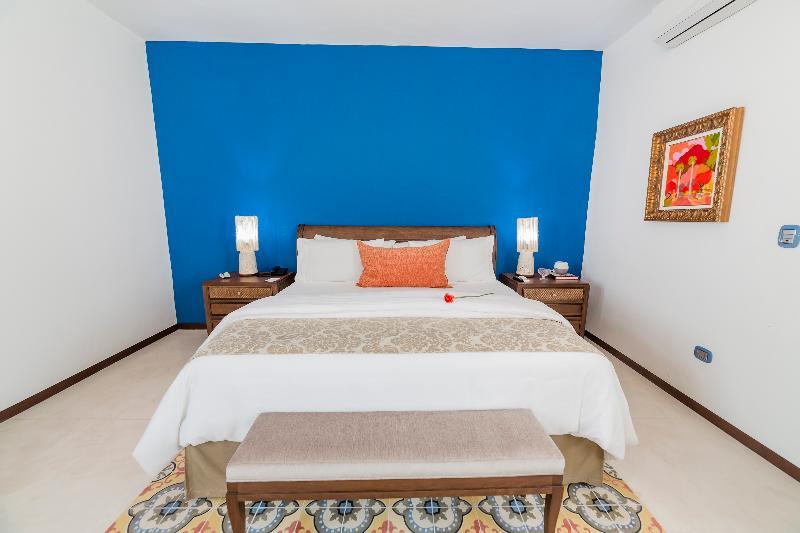 Delfina Boutique Hotel Merida Luaran gambar